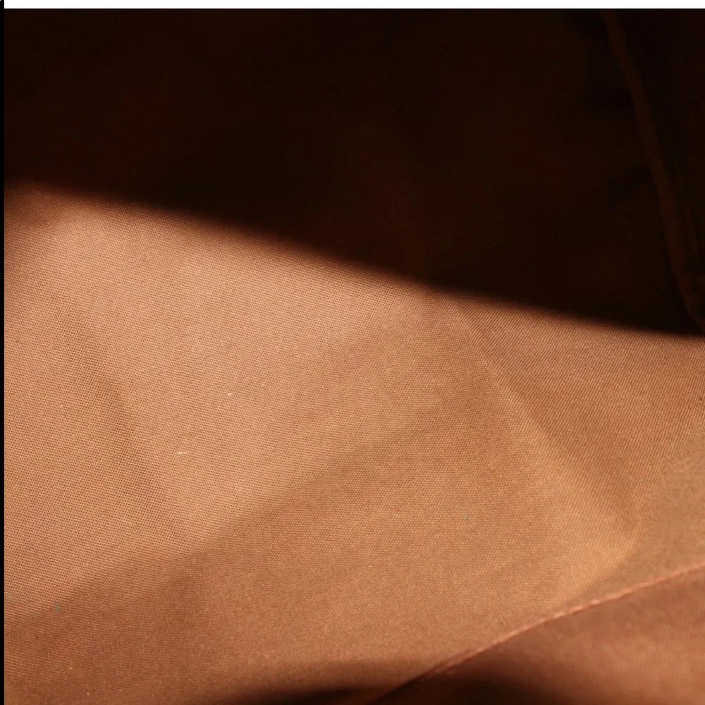 Authentic Louis Vuitton Speedy 30 Monogram Bag - Picture 5 of 10